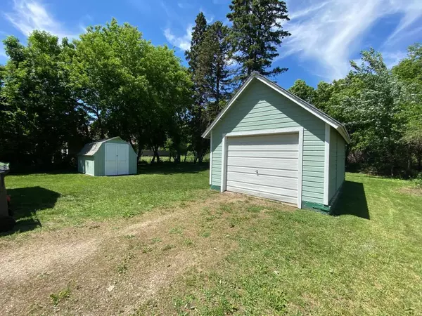 Worthington, MN 56187,1627 Murray AVE