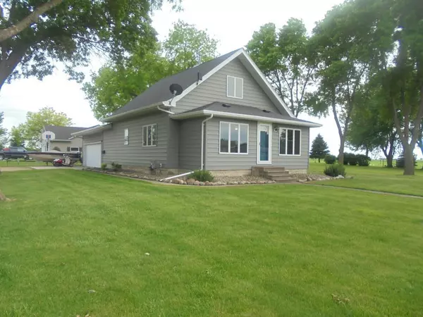 701 W Ciro ST, Truman, MN 56088