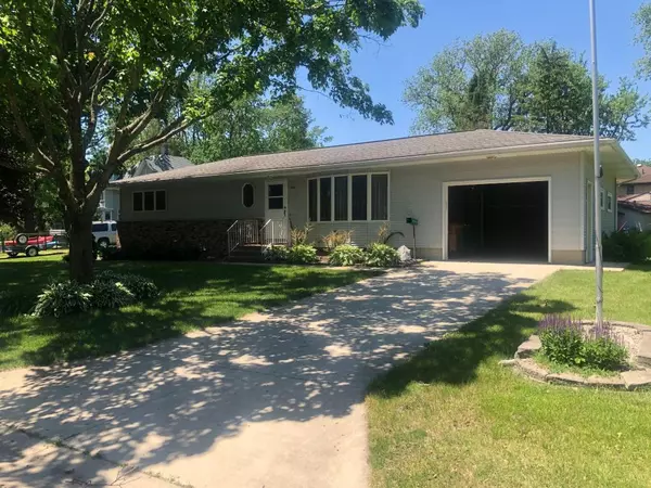 256 & 270 High ST, Emmons, MN 56029