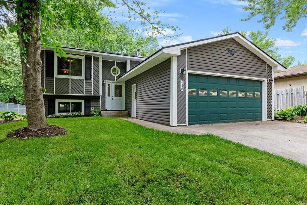 Woodbury, MN 55125,2340 Cascade PLZ S