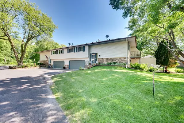 Oakdale, MN 55128,3713 Granada CT N