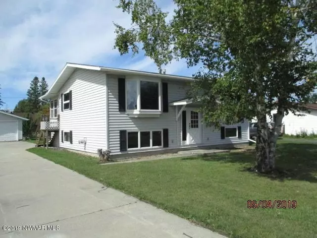 International Falls, MN,1612 6th AVE E