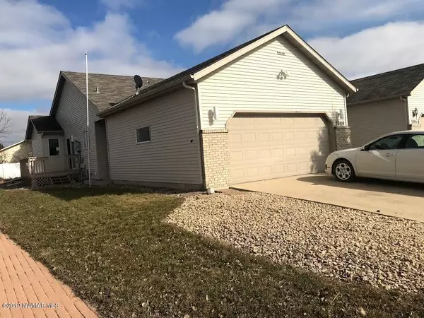 Fargo, ND 58103,2804 Wheatland DR S