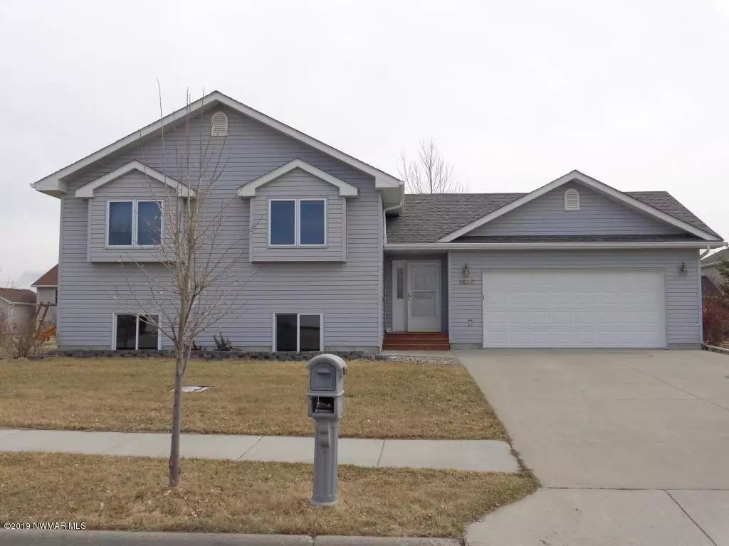 Crookston, MN 56716,1428 St Marys DR