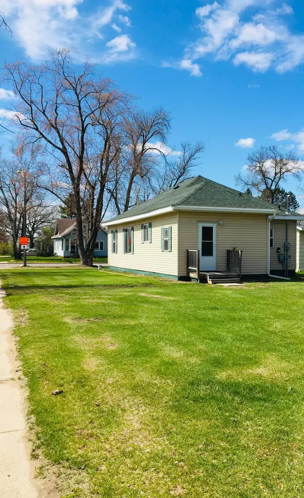 Wadena, MN 56482,204 2nd ST NW