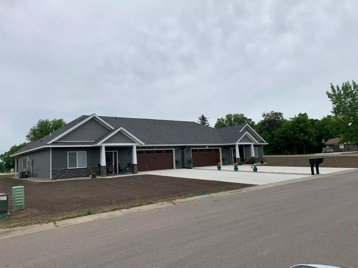 Sauk Centre, MN 56378,859 Cates Estates DR