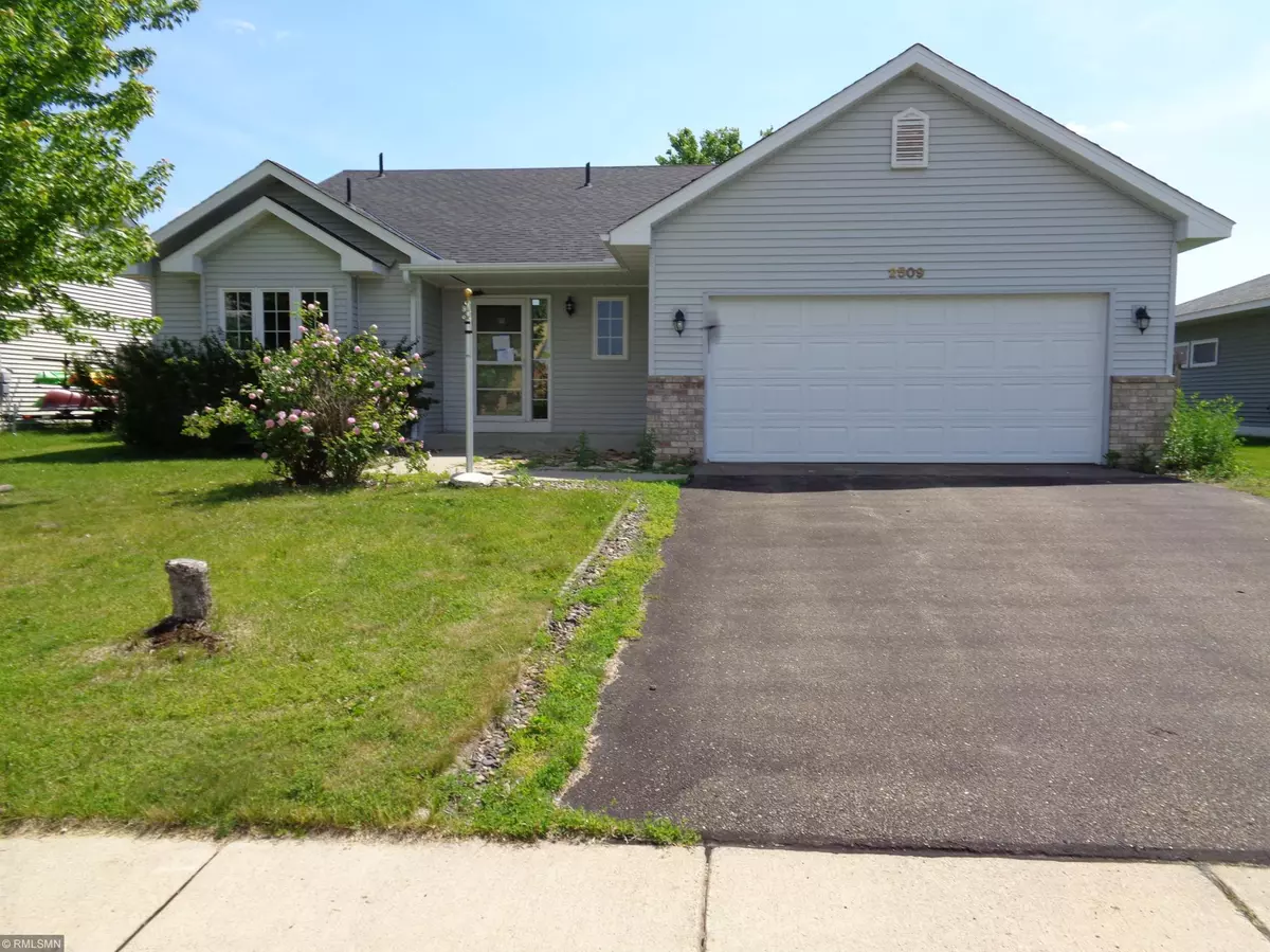 Northfield, MN 55057,2509 Country View DR