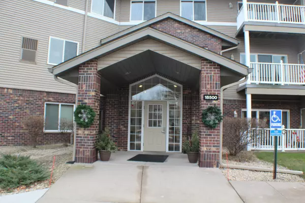 18500 Euclid ST #103, Farmington, MN 55024