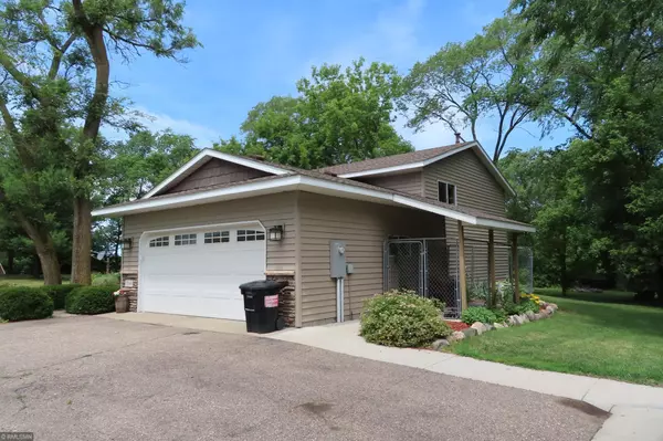 Annandale, MN 55302,15148 55th ST NW