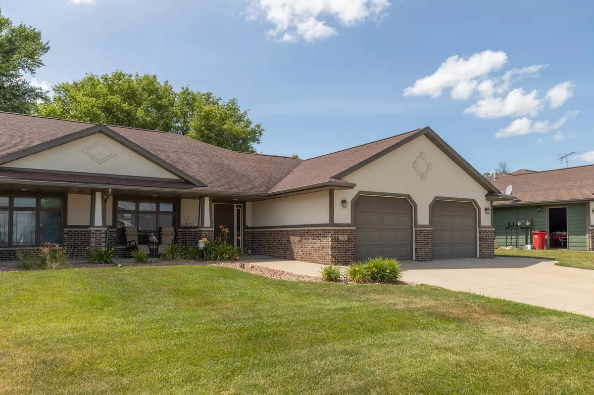 Plainview, MN 55964,550 5th ST NE