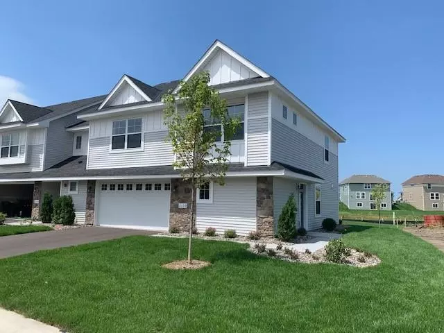 Lino Lakes, MN 55038,7221 Bay DR