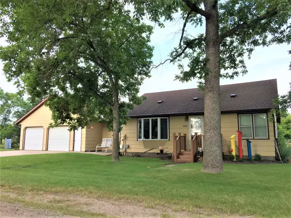 402 Ash ST N, Sauk Centre, MN 56378