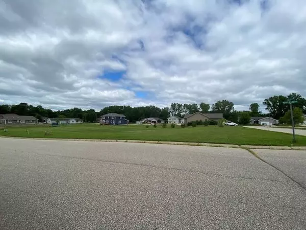 Goodview, MN 55959,8710 Harold DR