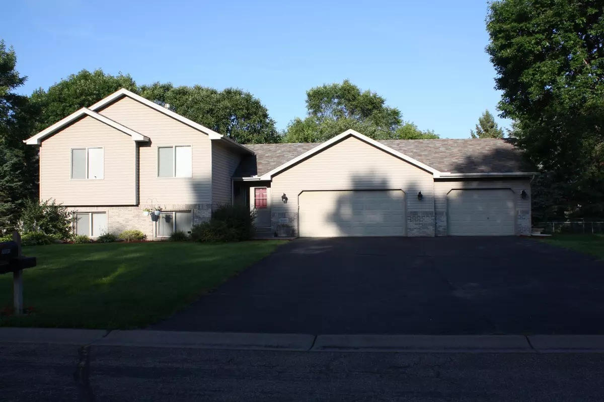 Wyoming, MN 55092,26085 Goldfinch CT