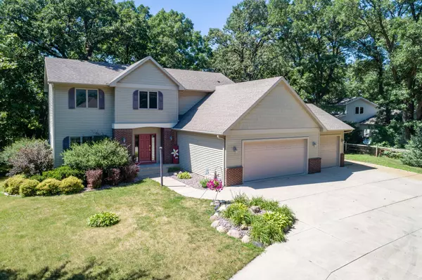 565 Woodland TRL, Medford, MN 55049