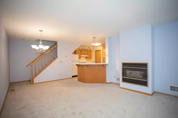 Woodbury, MN 55125,1855 Donegal DR #4