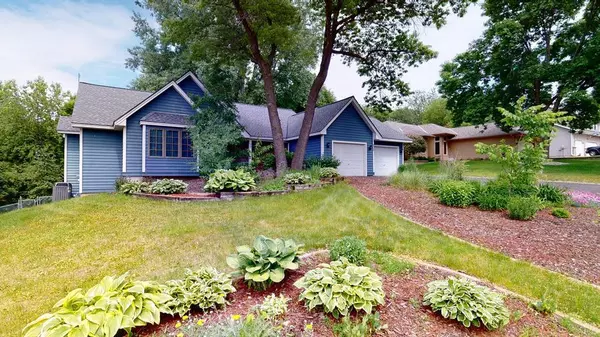 Burnsville, MN 55306,908 Crystal Lake RD W