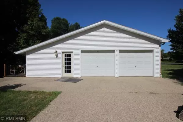 Mankato, MN 56001,47 Capri DR