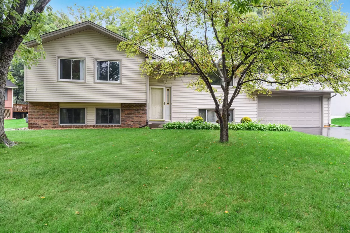 Maple Grove, MN 55311,7680 Berkshire WAY