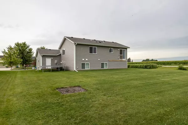 Kasson, MN 55944,1507 3rd ST NW