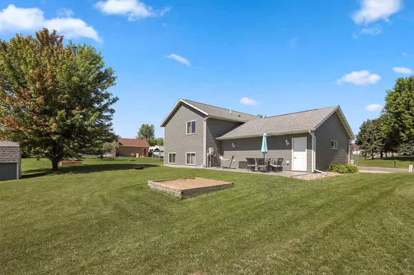 Albany, MN 56307,960 Stonebrooke DR