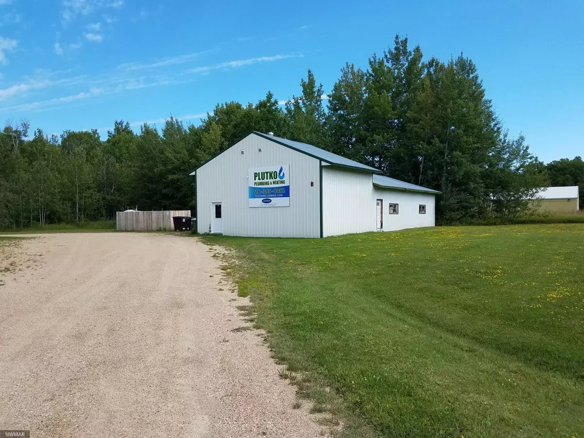 Baudette, MN 56623,116 River DR NE