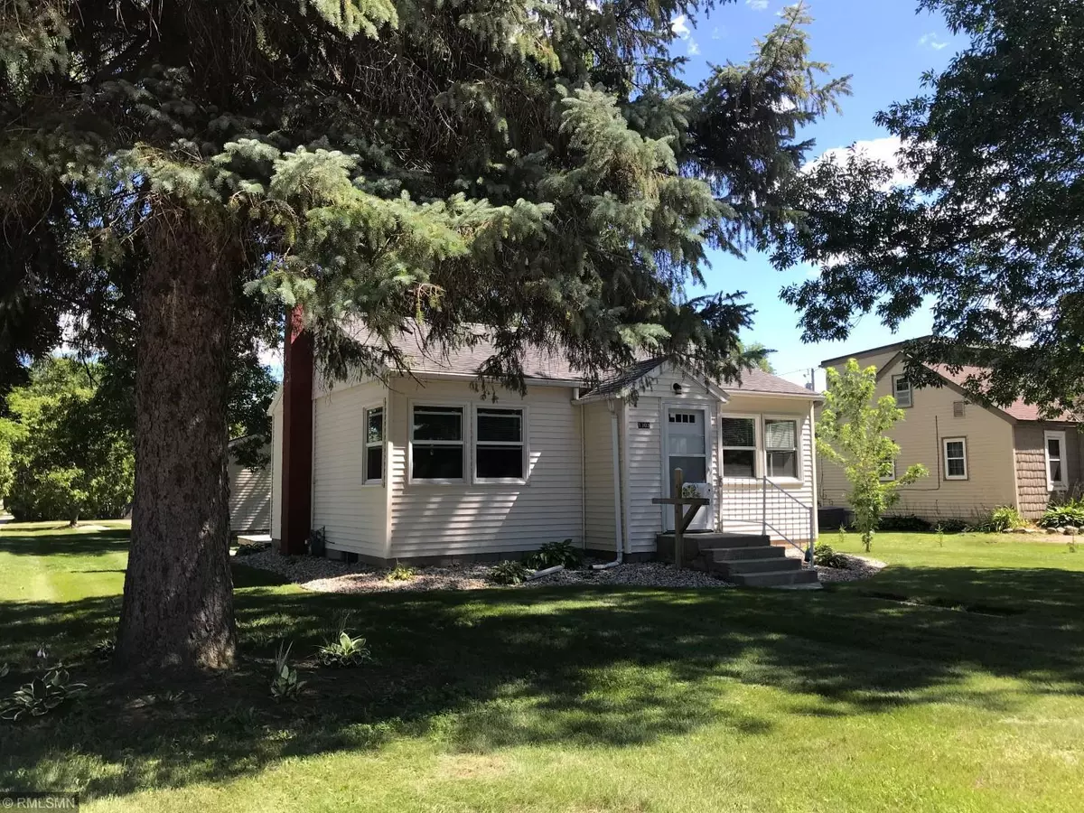 Alexandria, MN 56308,1303 Ash ST