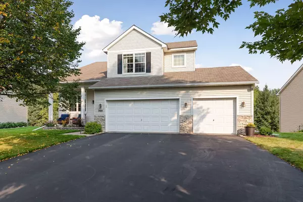 3418 N View Bay, Woodbury, MN 55125