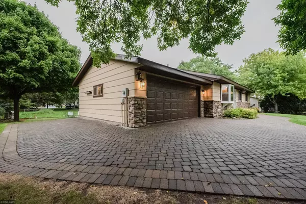 Prior Lake, MN 55372,5310 Summer ST SE