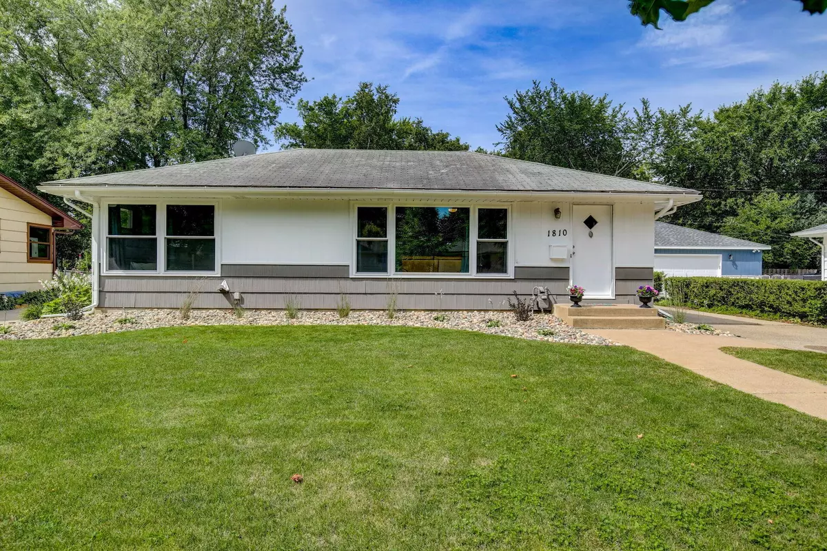 Saint Louis Park, MN 55426,1810 Parker RD