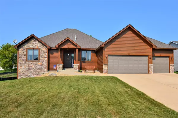 Lonsdale, MN 55046,1002 Bluff Heights DR SE