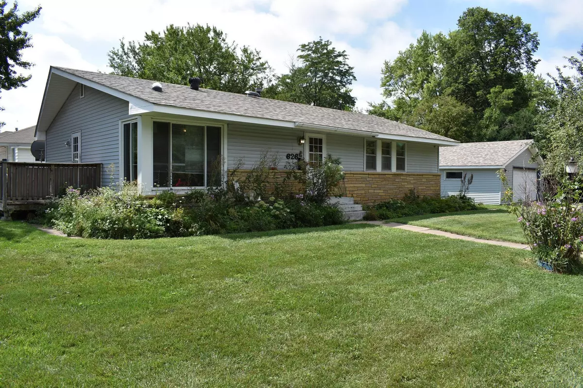 Fridley, MN 55432,626 Bennett DR NE