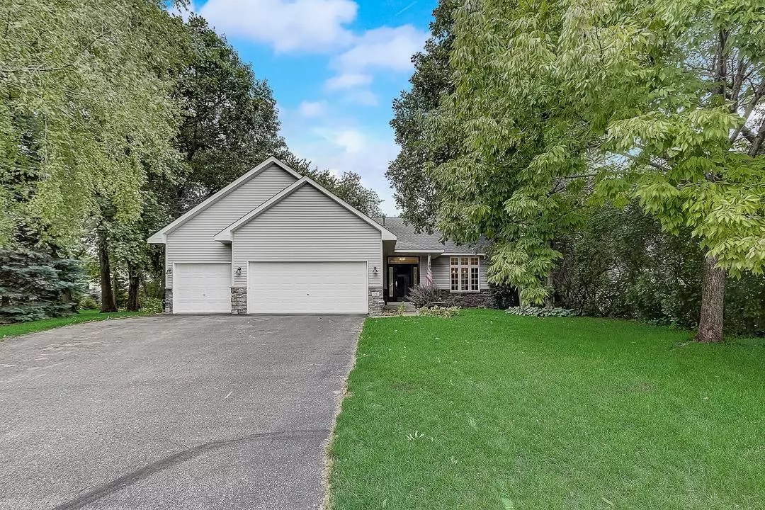 Shakopee, MN 55379,7252 Whitehall RD