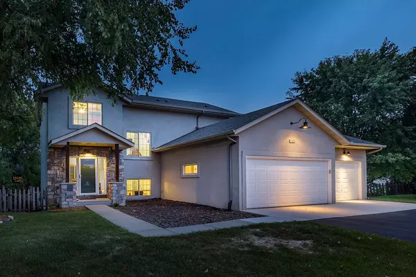 Waconia, MN 55387,1355 Creekside CIR