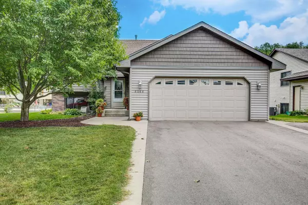 6566 Black Duck DR S, Lino Lakes, MN 55014