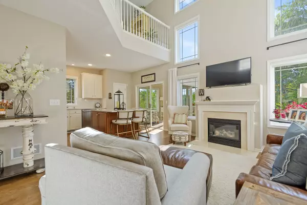 Eden Prairie, MN 55347,9812 Cupola LN