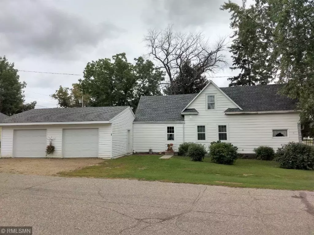 Bagley, MN 56621,122 Red Lake AVE NW