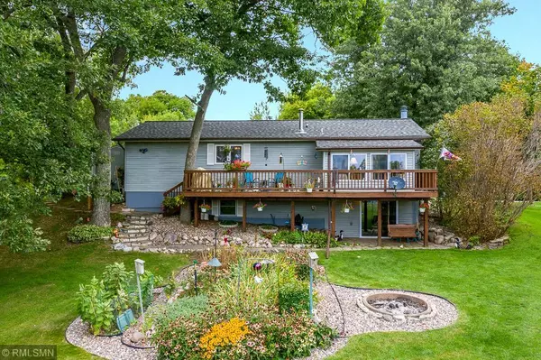 18513 Harbor DR, Garrison, MN 56450