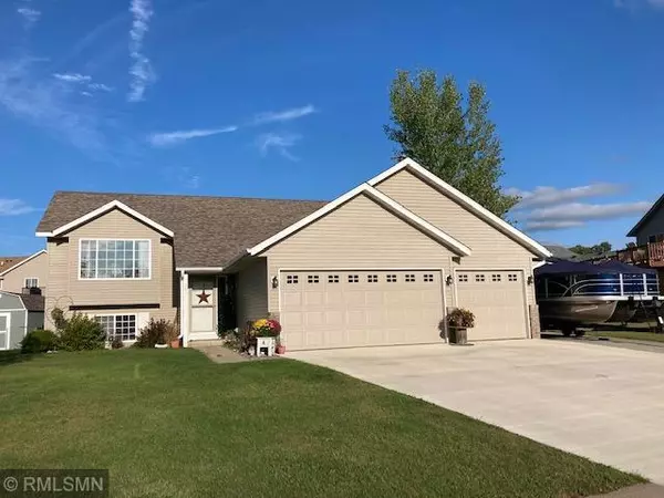 307 Pine ST, Cannon Falls, MN 55009