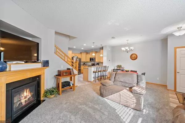 Brooklyn Park, MN 55443,9618 Scott LN N #1204