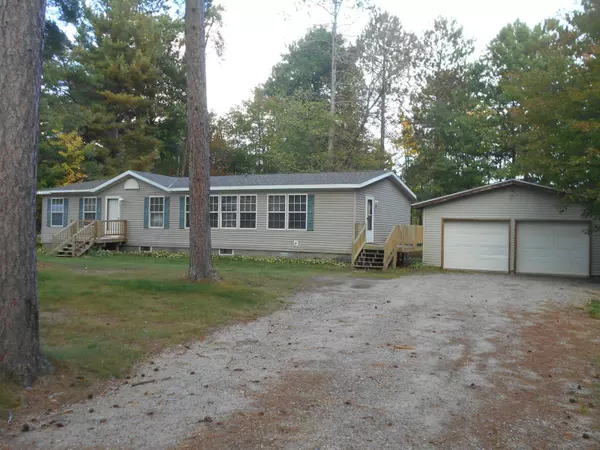 35586 Alan ST, Cohasset, MN 55721