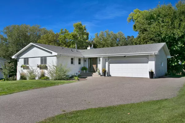 6900 Western AVE, Golden Valley, MN 55427