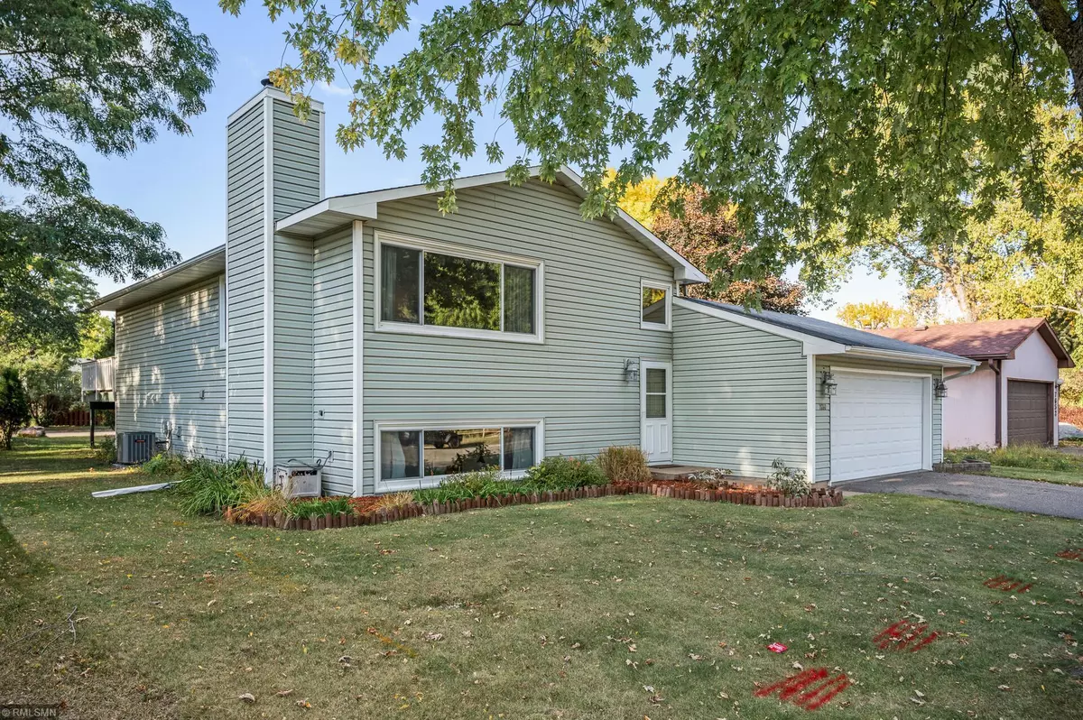 Woodbury, MN 55125,7650 Carillon PLZ E