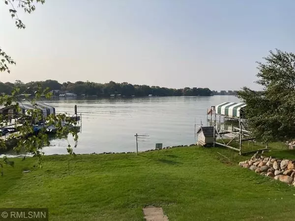 Orono, MN 55364,4079 Highwood RD