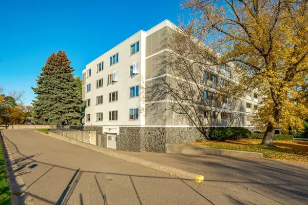 Edina, MN 55435,6450 York AVE S #305