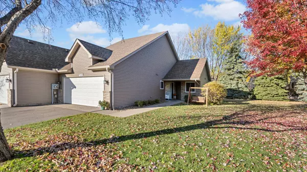 Lino Lakes, MN 55014,7149 Ivy Ridge CT