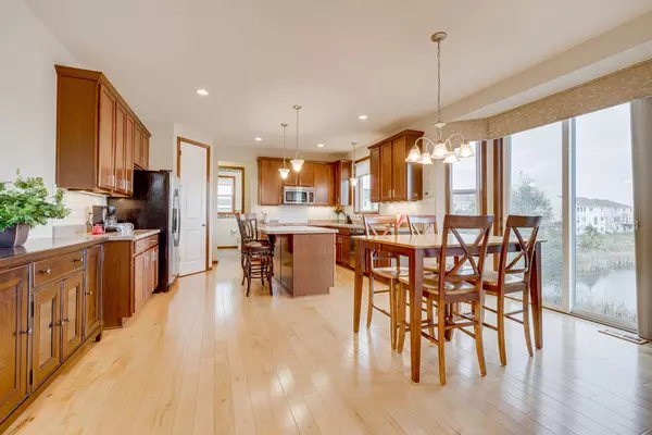 Shakopee, MN 55379,1925 River Bluff CT