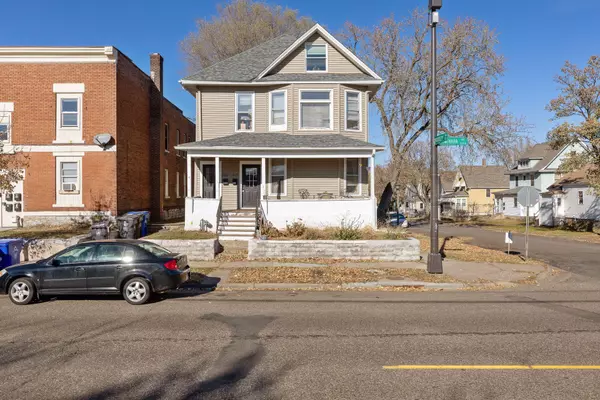 517 Minnehaha AVE E, Saint Paul, MN 55130