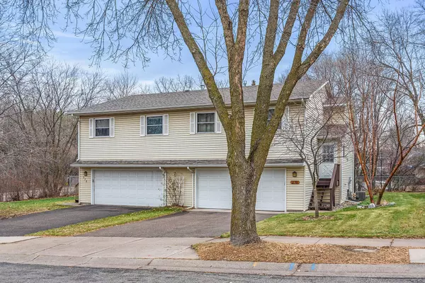 Saint Paul, MN 55119,276 Morningside CIR