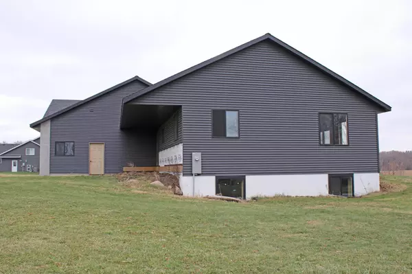 Kilkenny, MN 56052,460 Knish CT